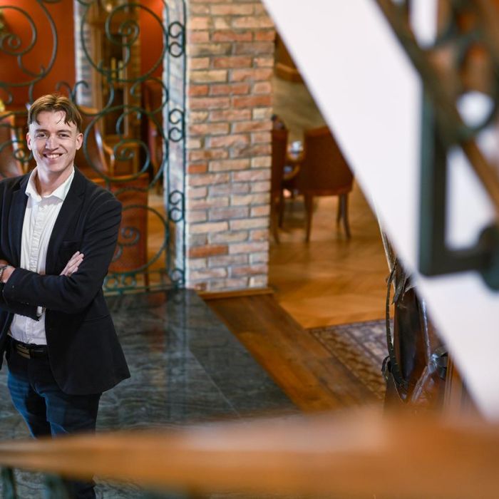 27d134ea50b78df7b0ee